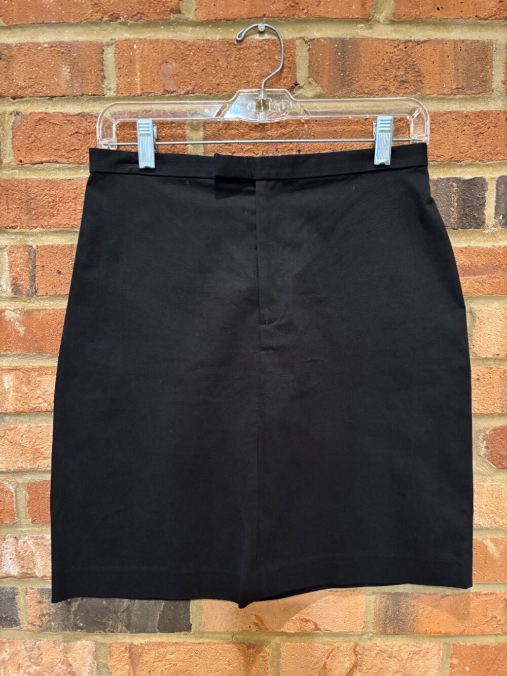 Banana Republic Black Stretch Pencil Skirt — Size 4